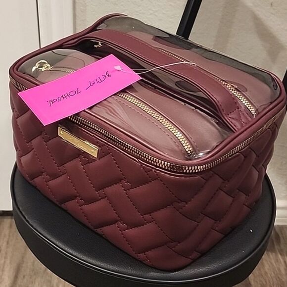 Betsey Johnson 3-Piece Nested Topset Cosmetic Case - Picture 2 of 12